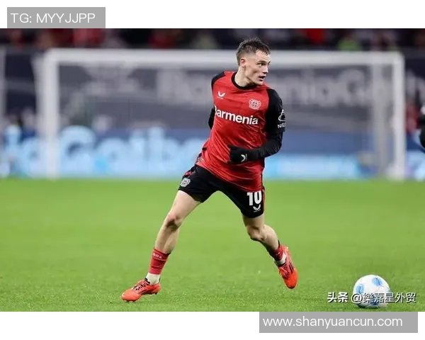 19岁足球新星崛起 快速成名引发足坛关注潜力无限